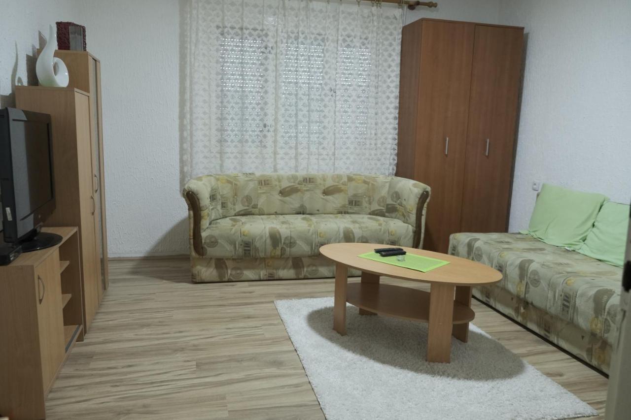 Apartmán Nikodijevic Vrsac Exteriér fotografie