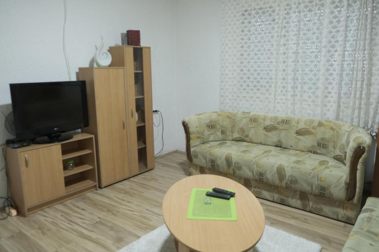 Apartmán Nikodijevic Vrsac Exteriér fotografie